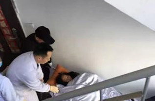 柯坪县病人院后返乡